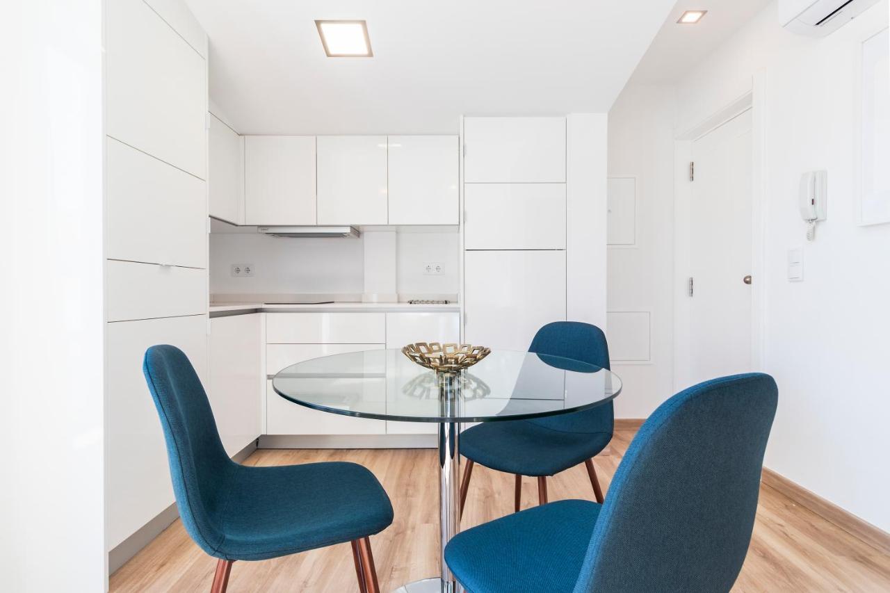 Perfect 1 Bed In Chiado With Terrace And Aircon Apartment Lisboa Ngoại thất bức ảnh